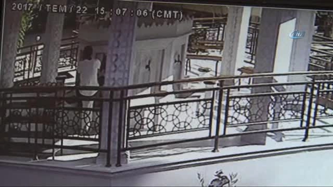 Abdest Alma Numarasıyla Camideki Hasırları Böyle Çaldı