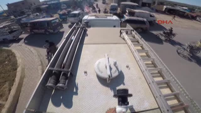 Kilis Ihh Ekipleri Suriyelilere Yardım Ediyor