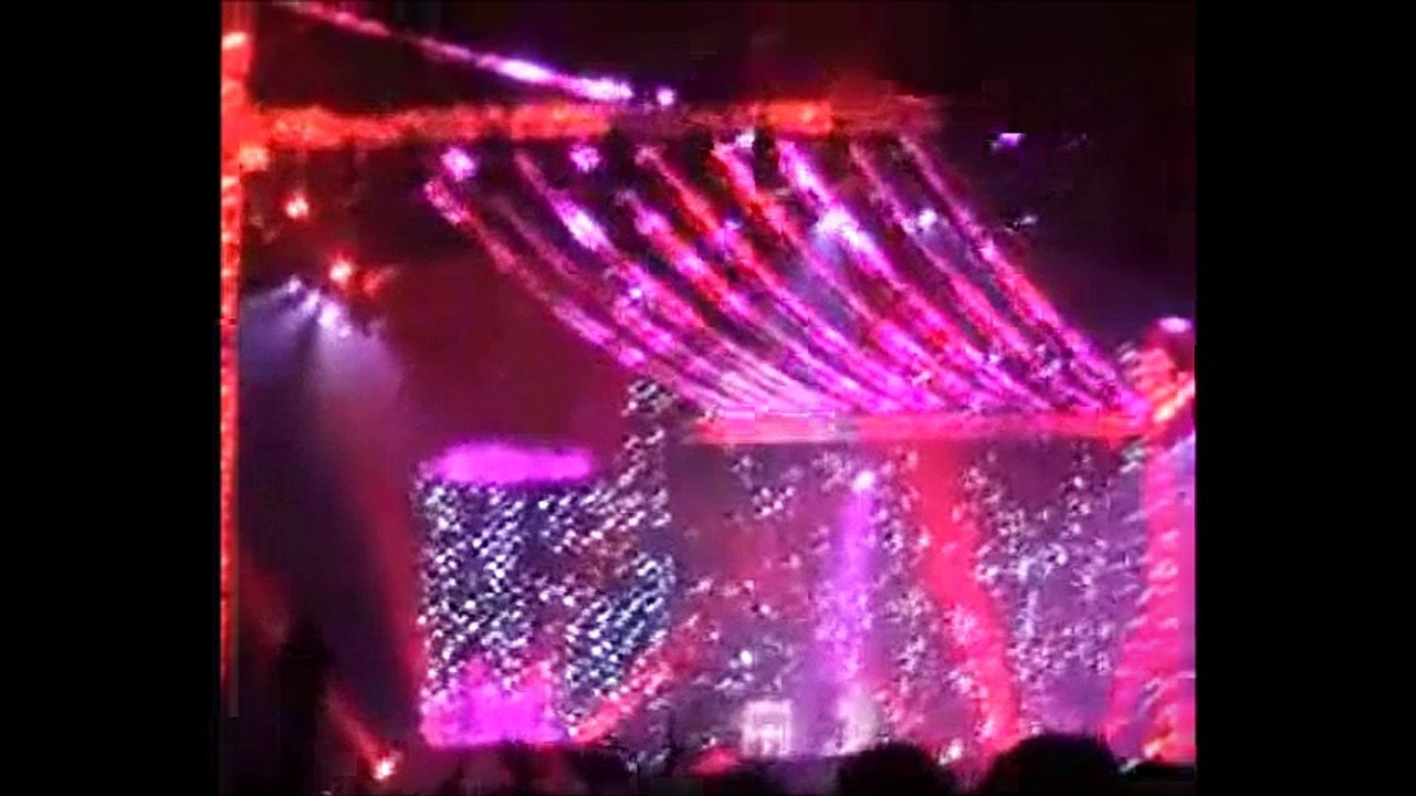 Muse - Hoodoo, Lyon Halle Tony Garnier, 12/11/2006