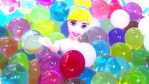 Fiesta piscina princesa con Orbeez spa barbie disney anillos de cocina y Barbie Princesas de Disney en la piscina