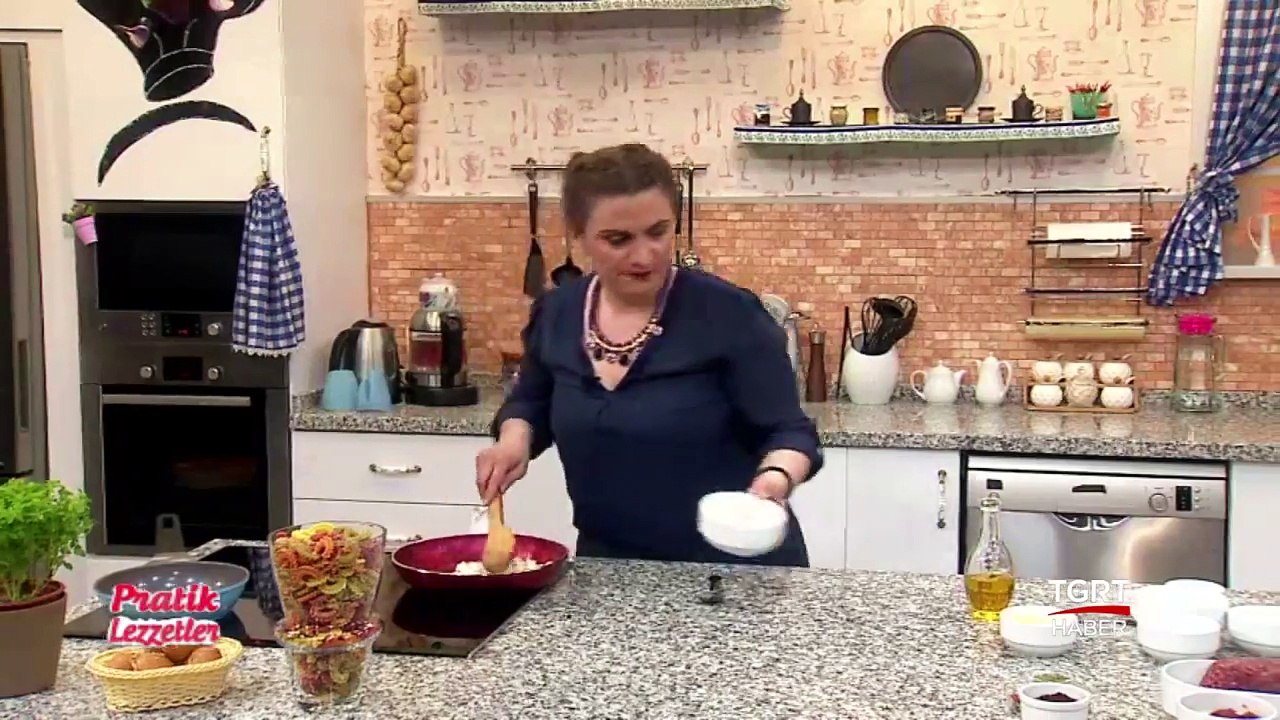 Pratik Lezzetler - Patates Mantısı - Ebru Keskin