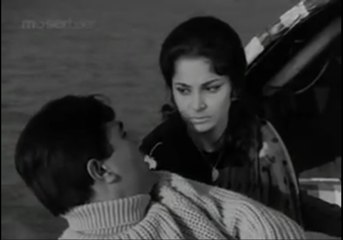  Woh Shaam Kuch Ajeeb Thi ...........  Kishore Kumar  -  Khamoshi (1969)