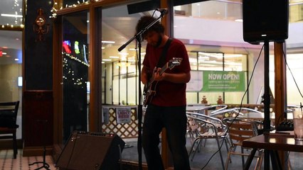 The Top Guitars - Custom Languedoc Guitar