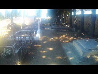 URBEX VISITE D'UN CIMETIÈRE