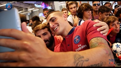 Les Parisiens en visite au Nike Store de Miami