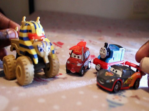 IT'S RACE DAY LIGHTENING MCQUEEN THOMAS & FRIENDS CARS 3 SPHINX TRUCK BLAZE & THE MONSTER MACHINES Toys BABY Videos, D