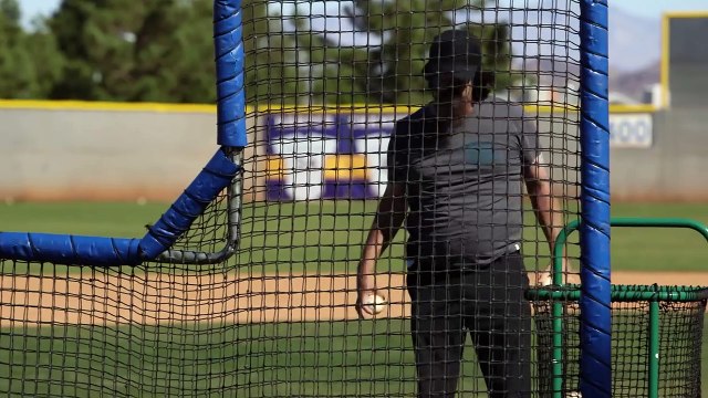 Baseball Star Kris Bryant Gets Pranked by Hall of Famer Greg Maddux