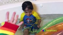 Contaminantes orgánicos persistentes agua globos dedo familia canción bañera divertido vivero rimas aprendizaje para