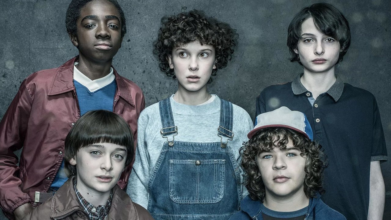 Stranger Things Season 2 Comic-Con Thriller Trailer (2017)