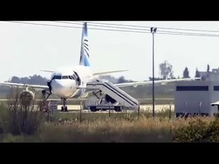 Moment EgyptAir crew member escapes hijacked plane through cockpit window