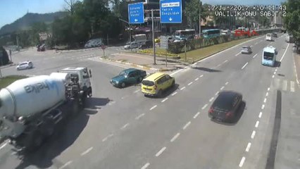 Karabük'te Trafik Kazaları Mobese'ye Yansıdı
