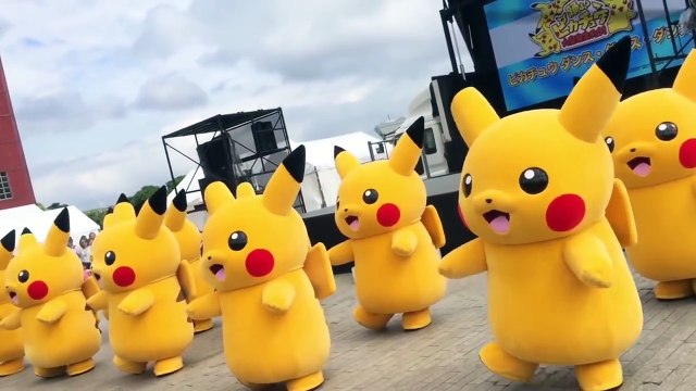 Pokemon Pikachu funny Dance with The Gummy Bear Song, Nursery rhymes song for kids