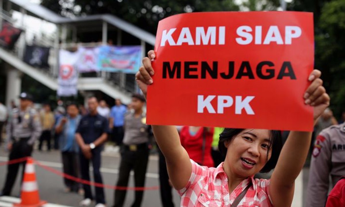 Warga Kumpulkan Tanda Tangan sebagai Bentuk Dukung KPK