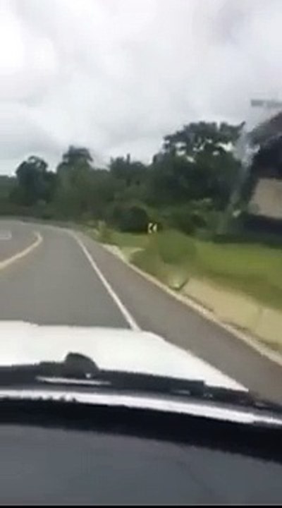 captado momento joven pierde la vida