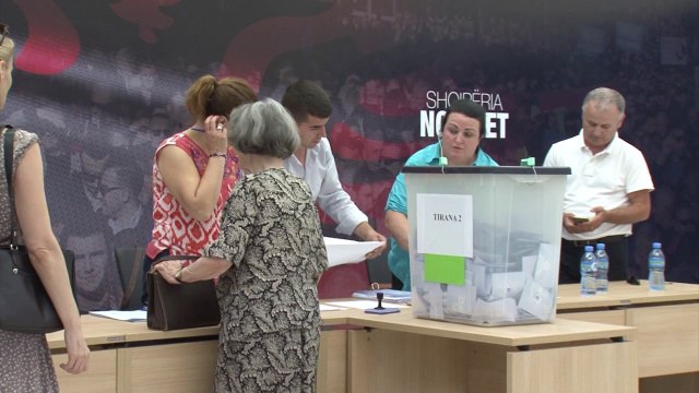 LULZIM BASHA “MASAKRON” SELAMIN, RIZGJIDHET NE KRYE TE PD ME 91 PERQIND TE VOTAVE LAJM