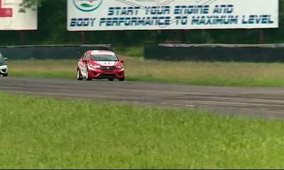 Posma Panggabean Juarai Kelas Super Touring Champ