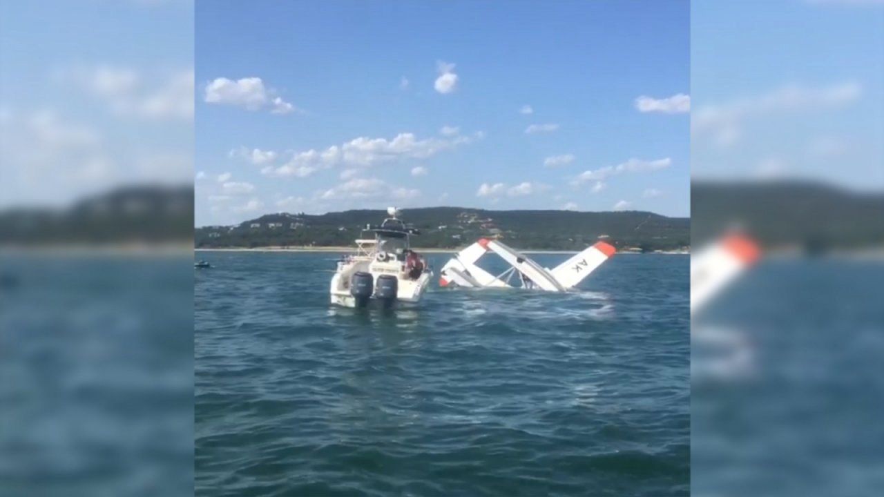 Three Passengers Evacuated After Plane Crashes Into Lake