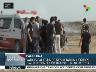 Palestinos protestan contra restricciones en la mezquita Al-Aqsa