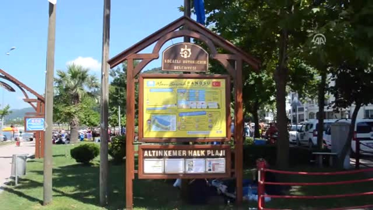 Sıcaktan Bunalanlar Sahillere Akın Etti
