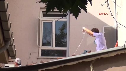 Çanakkale'de Tedavi Gördüğü Hastanede Intihar Etti
