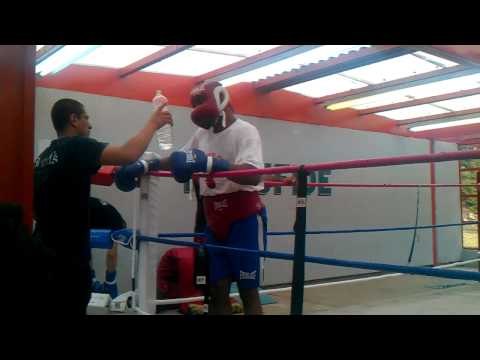 Antonio margarito trains for miguel cotto in Mex