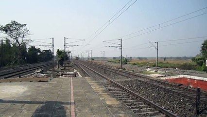 VSKP WAM-4 in high spirit with Bhubaneshwar - Howrah Janshatabdi Express