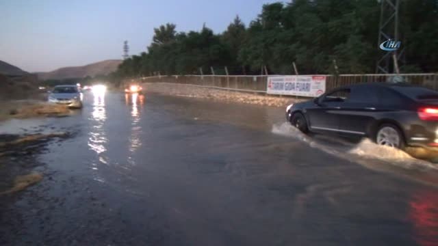 Mardin'e Verilen İçme Suyu Şebekesi Patladı