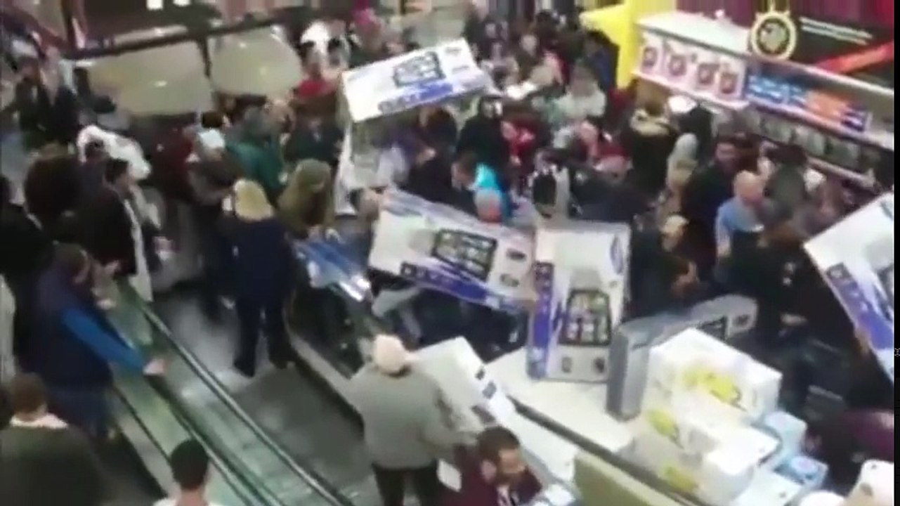 2014 BLACK FRIDAY COMPILATION - Fights_ Stupid Sheeple