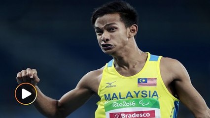 Mr. Dash menang perak buat negara