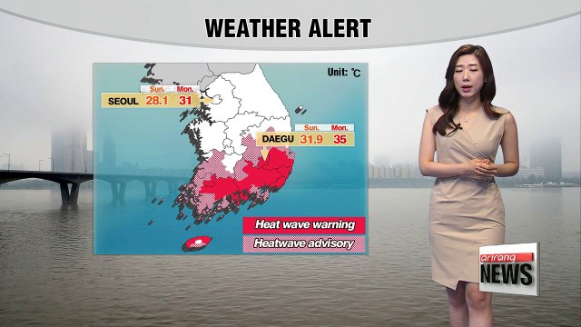 Summer heat and humidity to stay with sporadic showers