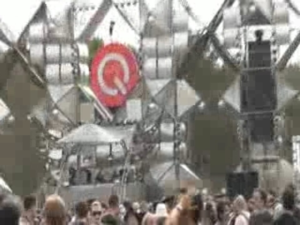 Tomorrowland_aftermovie 2007