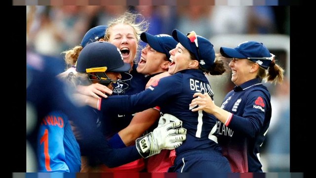 England's women cricketers queens of the cricketing world