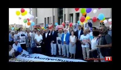 Umut Oran: Birleşe birleşe direne direne kazanacağız