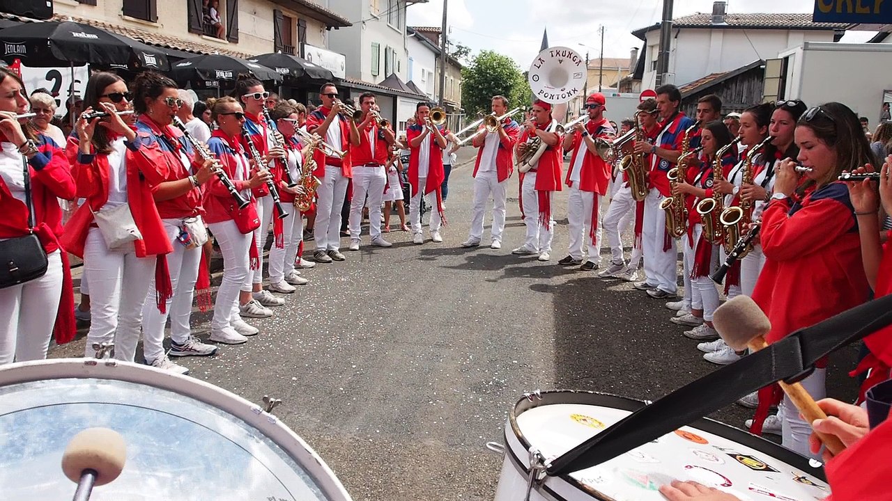 La txunga de Pontonx sur l'Adour(40) aux Fêtes de Tyrosse 2017