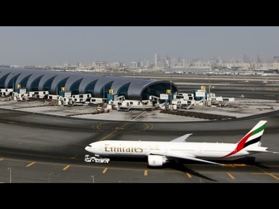 ‘Modern day slavery’ Emirates and Flydubai pilots reveal exhausting labor conditions to RT