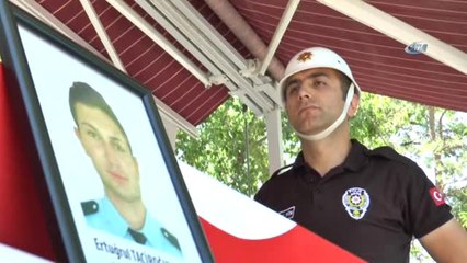 Şehit Polis Memuru Ertuğrul Taciroğulları Son Yolculuğuna Uğurlanıyor