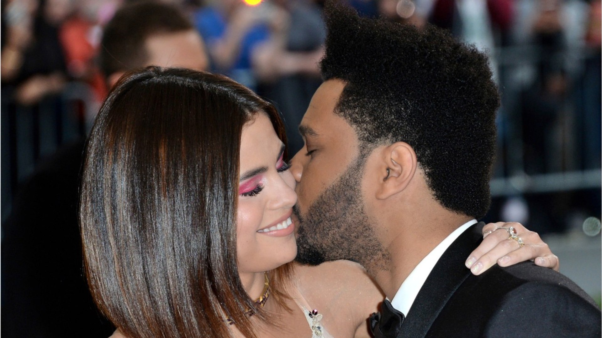 ⁣The Weeknd helps Selena Gomez celebrate 25th birthday