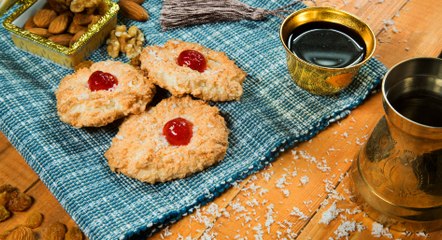 طريقة عمل بسكويت جوز الهند بالفيديو