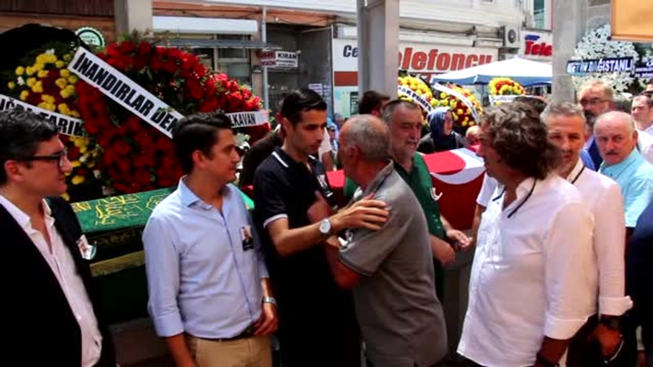 Mete Kalkavan'ın Babası İhsan Kalkavan Son Yolculuğuna Uğurlandı