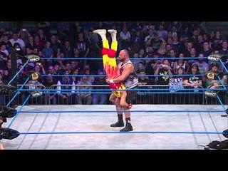 Curry Man becomes Bully Ray's next victim (February 6, 2014)