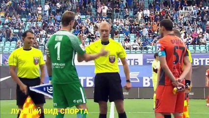 Dinamo Moscú v URAL, J2.