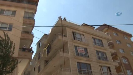 14 Kişinin Kaldığı Dairede Yangın Paniği