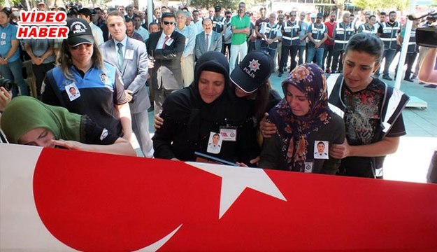 (24 Temmuz 2017) ŞEHİT POLİS GÖZYAŞLARI ARASINDA TOPRAĞA VERİLDİ. “BEN ŞEHİT ANASIYIM”