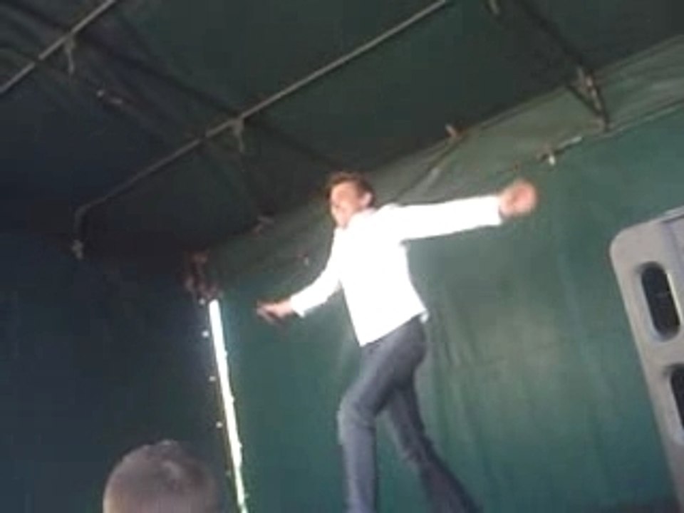 Tou eclate et tou explose