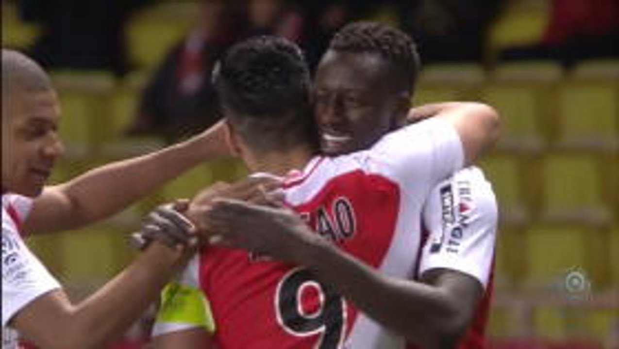 Best of Man City's cross king Benjamin Mendy