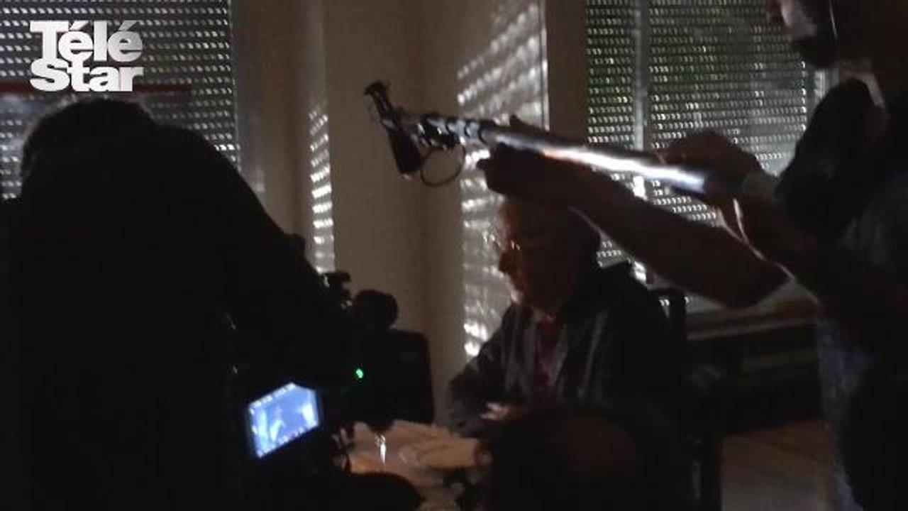 Un village français : TéléStar a filmé la toute dernière scène du tournage