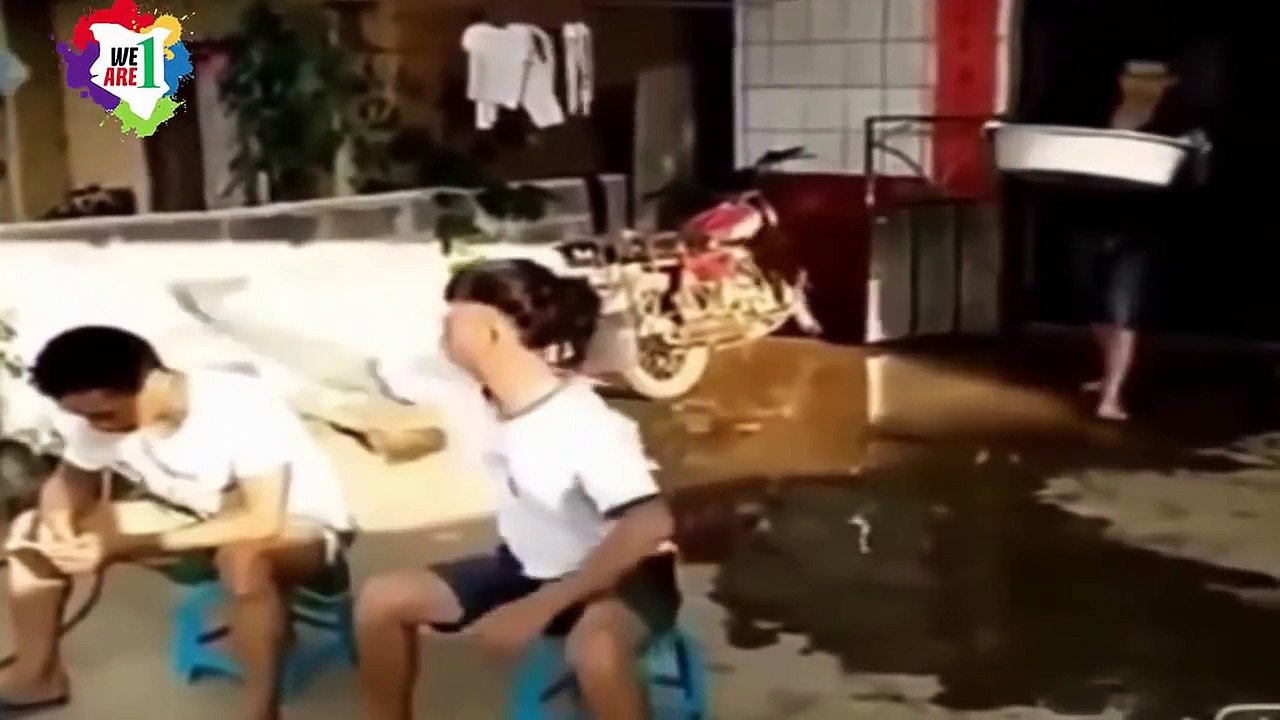 Funny China 2017   Best Scary Pranks Compilation New 2017   Funny Video 2017 - (720p)