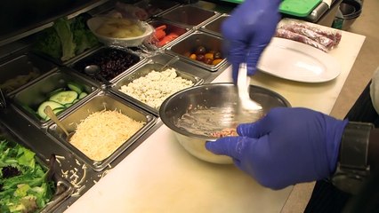 Dans le Michigan, le manque de visas saisonniers menace l'été