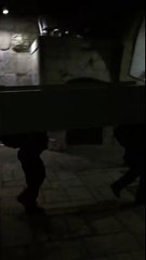 İsrail, Aksa'nın kapılarındaki dedektörleri kaldırıyor 2