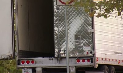 9 Orang Ditemukan Tewas dalam Truk yang Terparkir